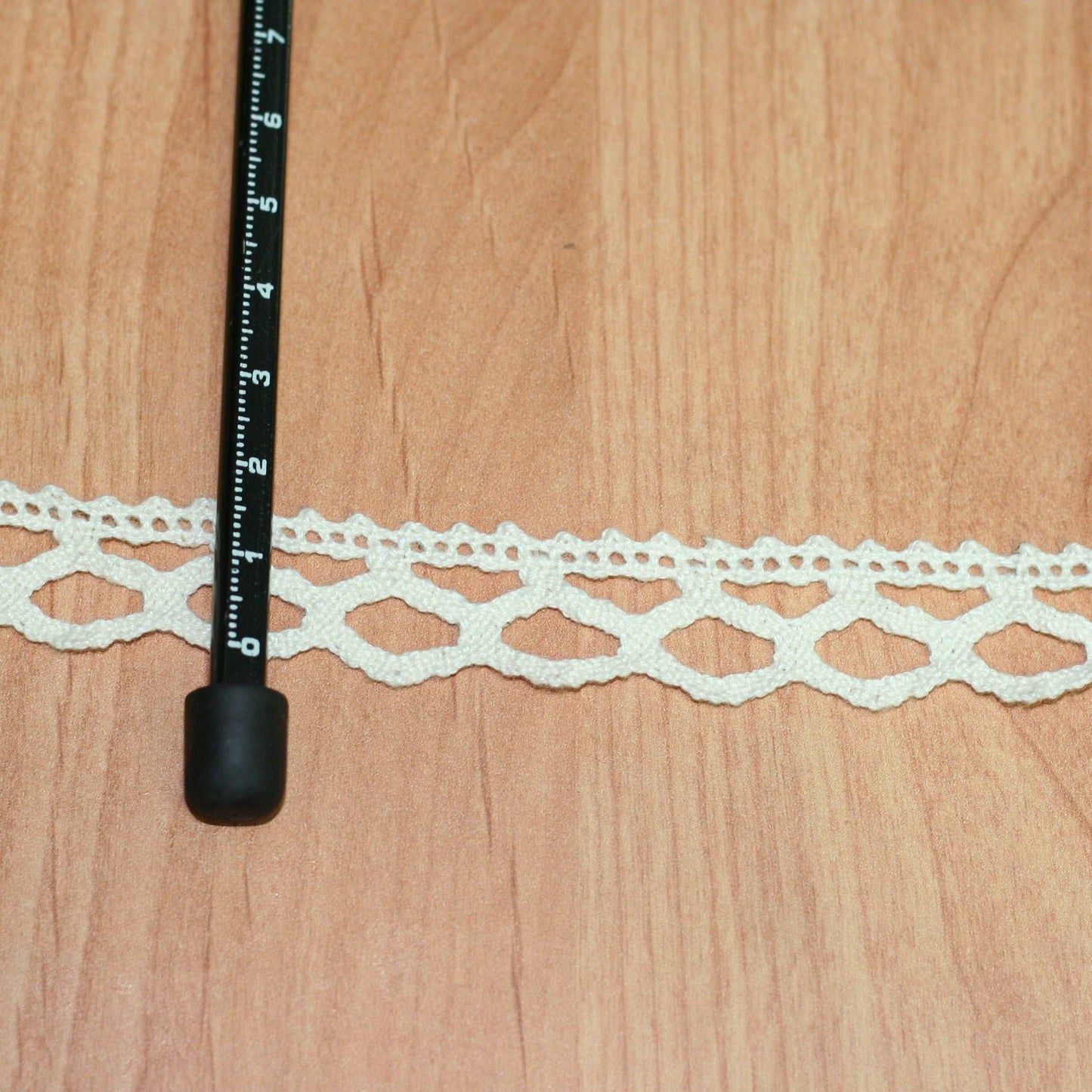 cotton crochet lace trimming - 5 mt (876)