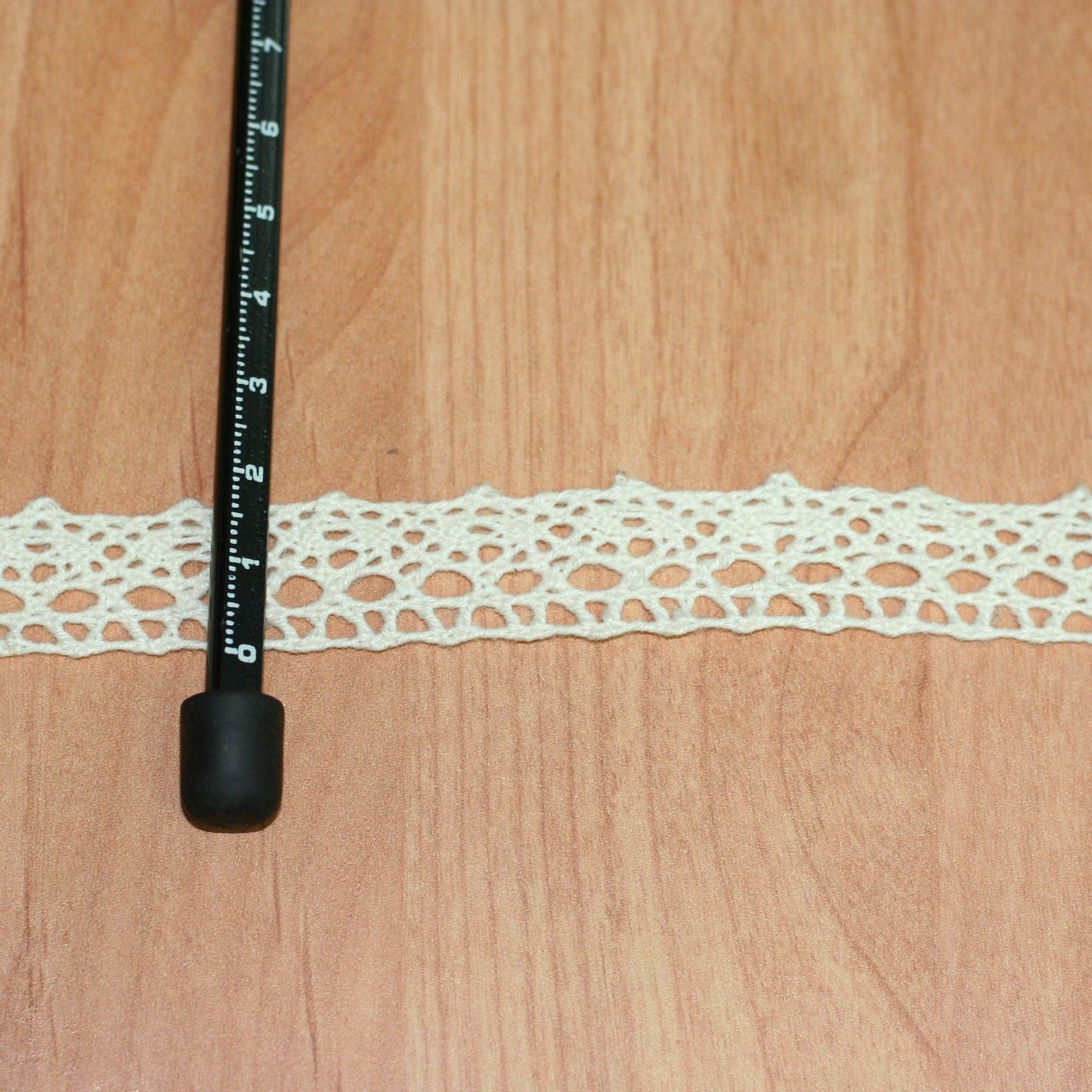 cotton crochet lace trimming - 5 mt (457)