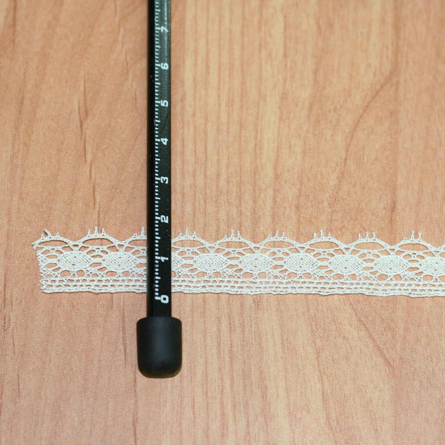 cotton crochet lace trimming - 5 mt (p916)