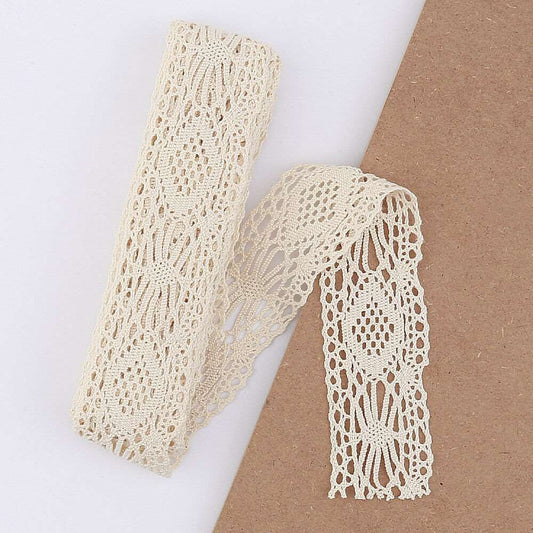 5mt cotton crochet lace vintage trimming (614)