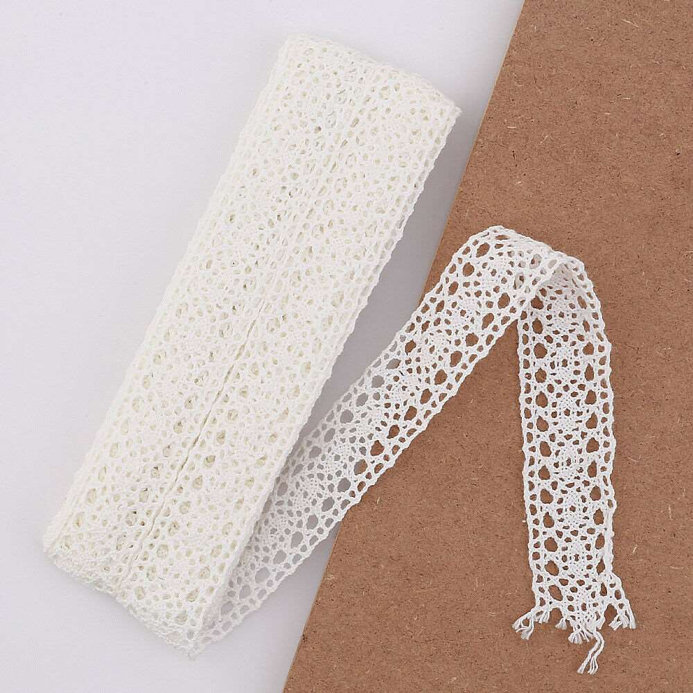 5mt cotton crochet off-white lace vintage trimming (34514)