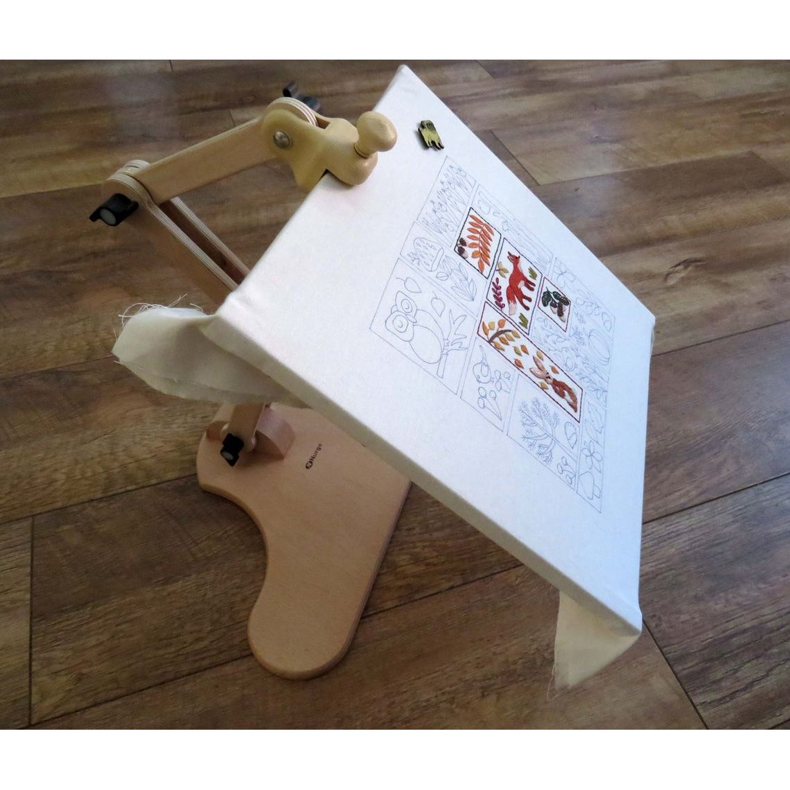 premium quality adjustable embroidery seat frame stand, for embroideries, cross stitch