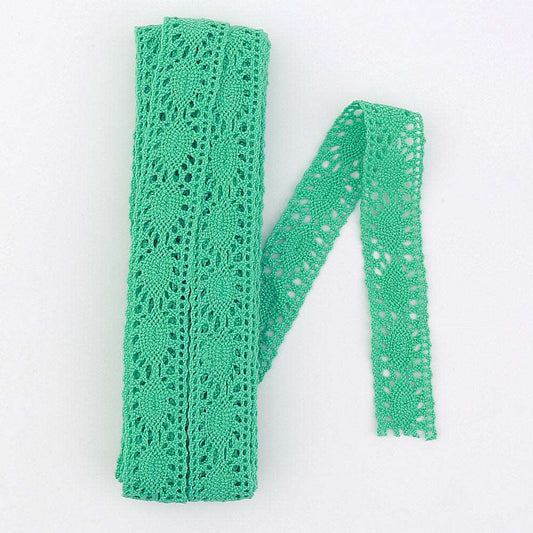 5mt cotton crochet green lace vintage trimming (34517)