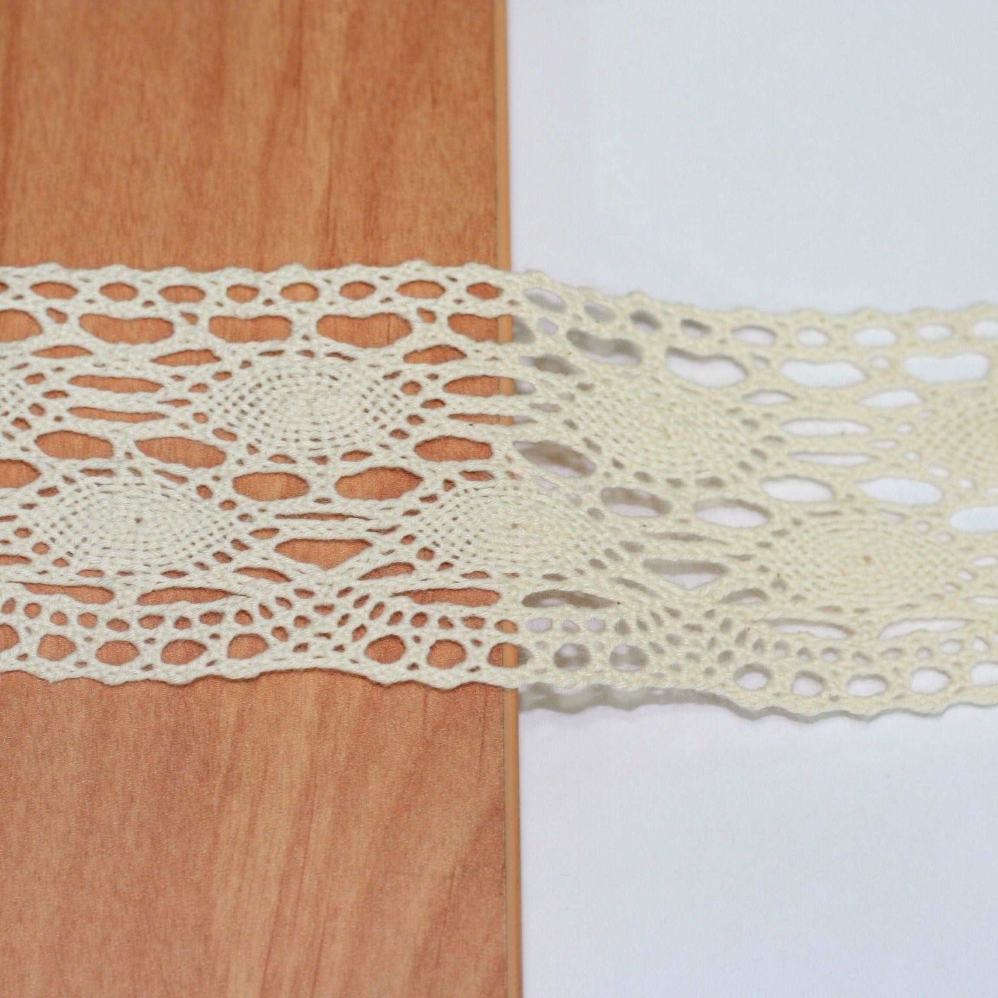 5mt cotton crochet lace vintage trimming (7017)