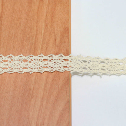 5mt cotton crochet lace vintage trimming (778)