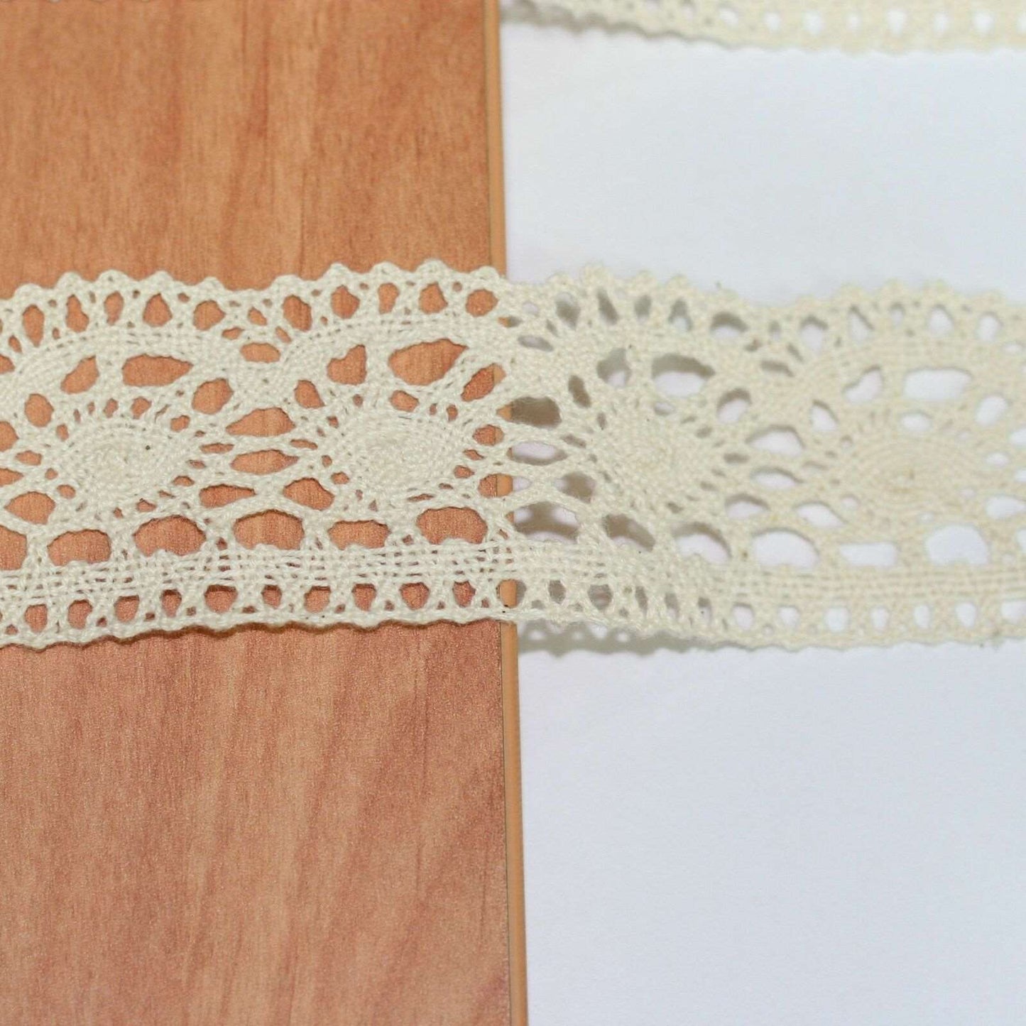 5mt cotton crochet lace vintage trimming (9508)