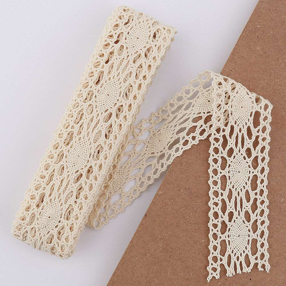 5mt cotton crochet lace vintage trimming (421-2)