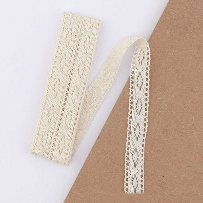 5mt cotton crochet lace vintage trimming (615)